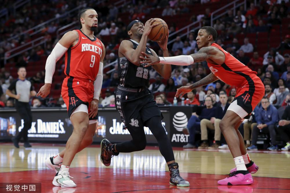 虽然外界会 虽然外界会