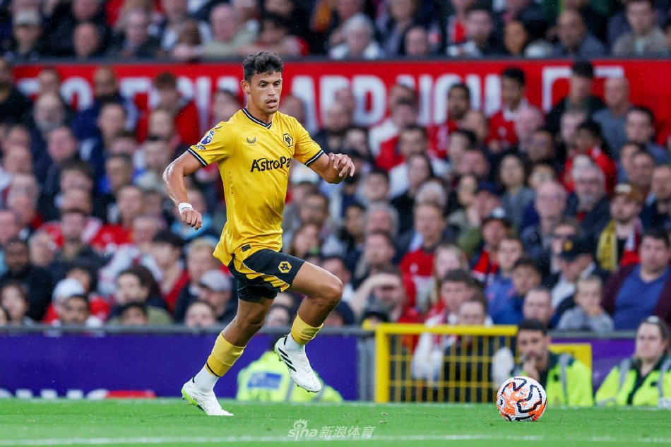 武齐尼奇：拉涅利让我们习惯奇迹，他也让球员感觉自己很重要.